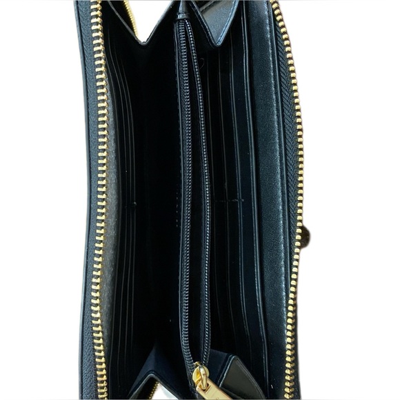 COACH ACCORDION ZIP WALLET IN SIGNATURE CANVAS PARTY MOUSE PRINT - Picture 8 of 8